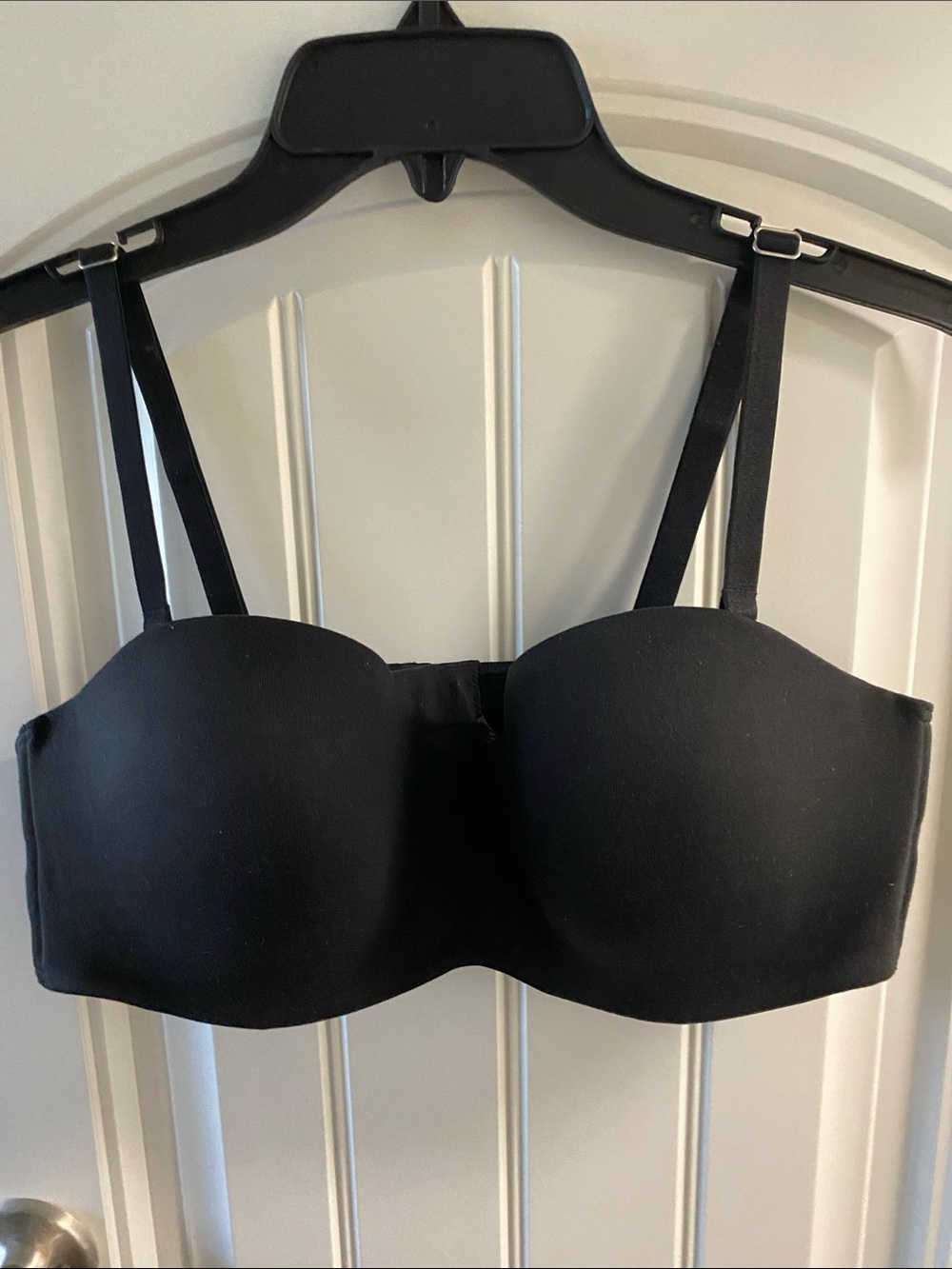 Body by Victoria Black Strapless Convertible Bra